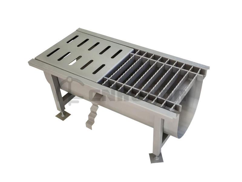 Cone-Bottom Drain Gutter with Curved Blade